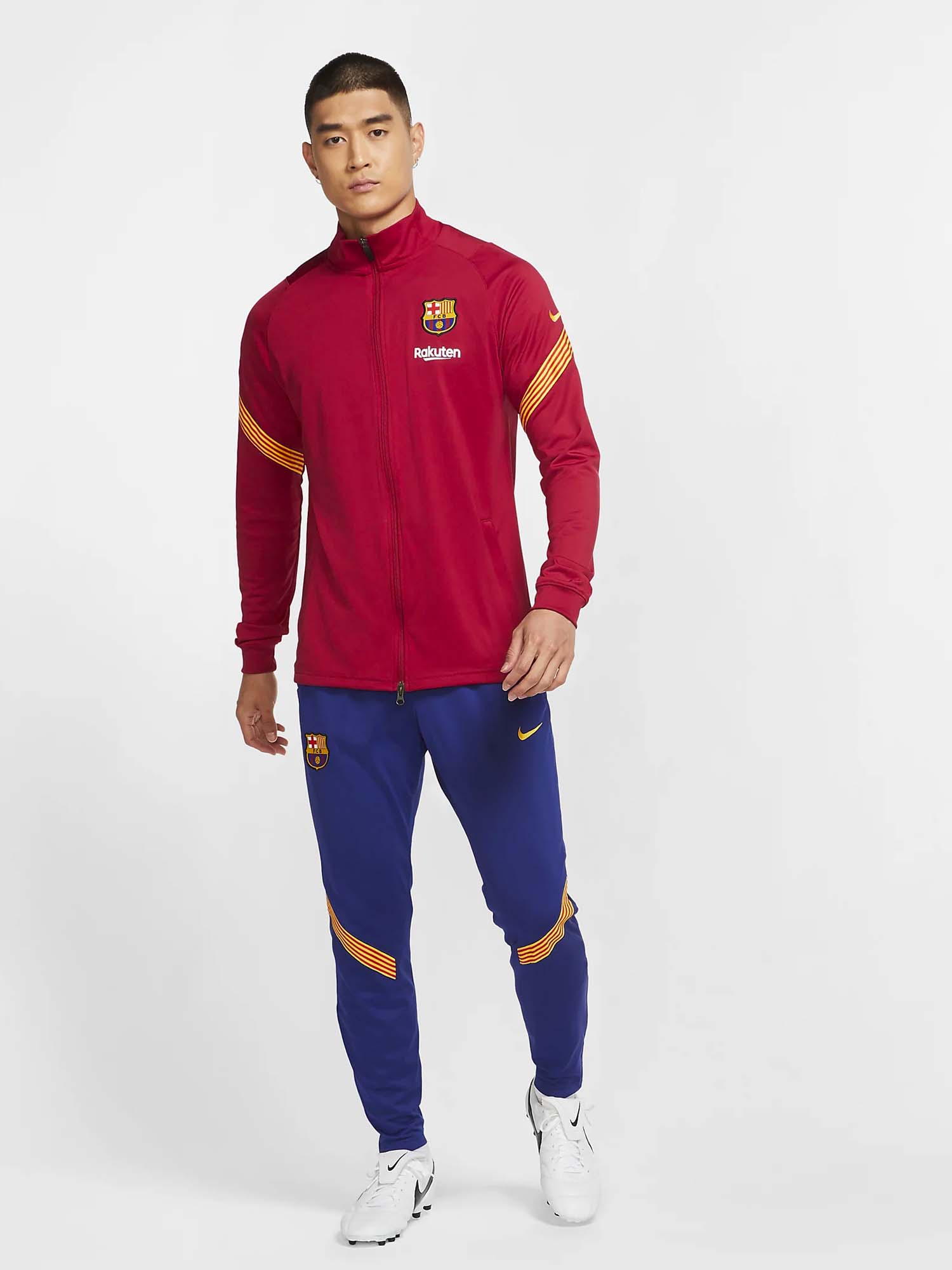 Fc Barcelona Training Collection portrait soccerbible 20 21_0027_Layer 5.jpg