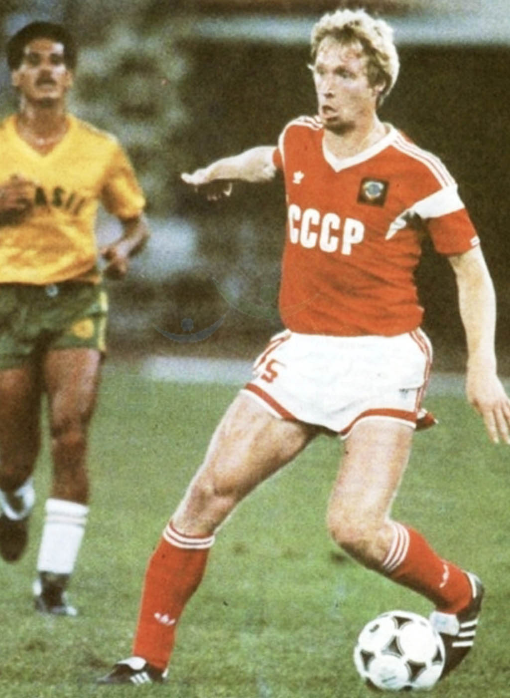 world cup kits_0001_russia 1988.jpg