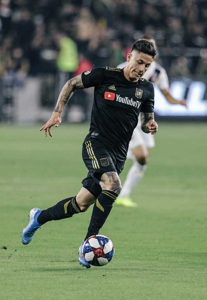 3-framed-lafc-la-galaxy-play-offs-min.jpg