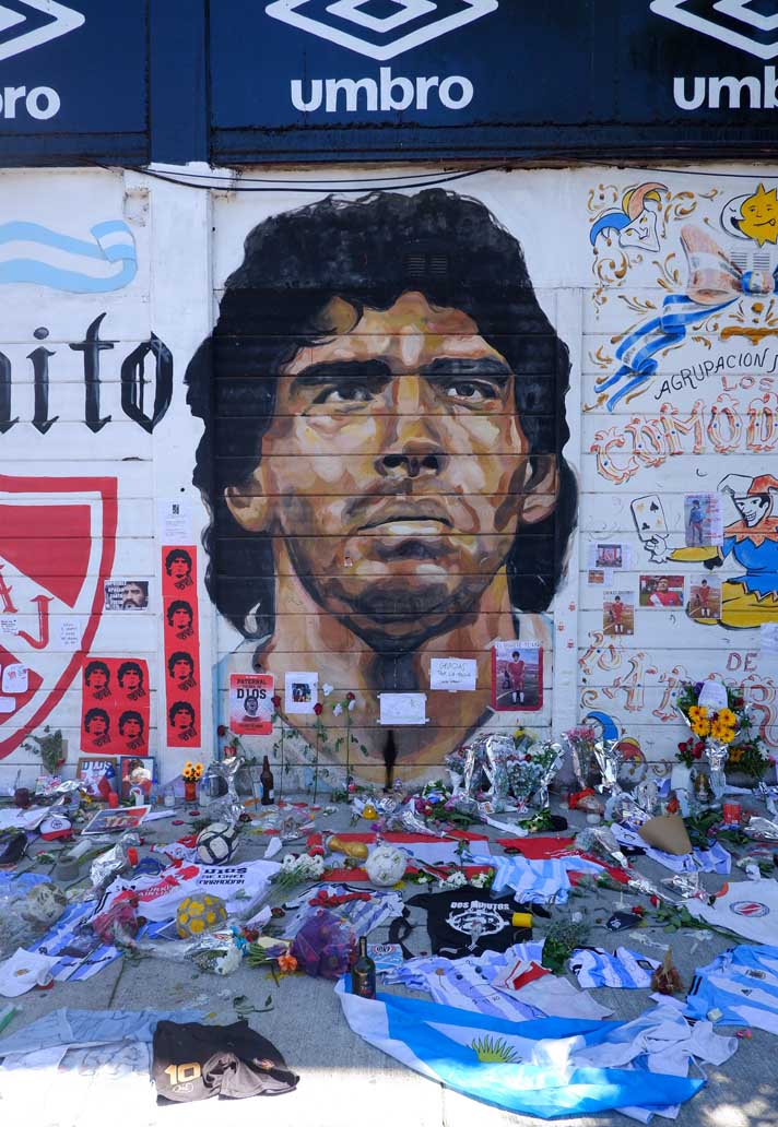 maradona 13-min.jpg