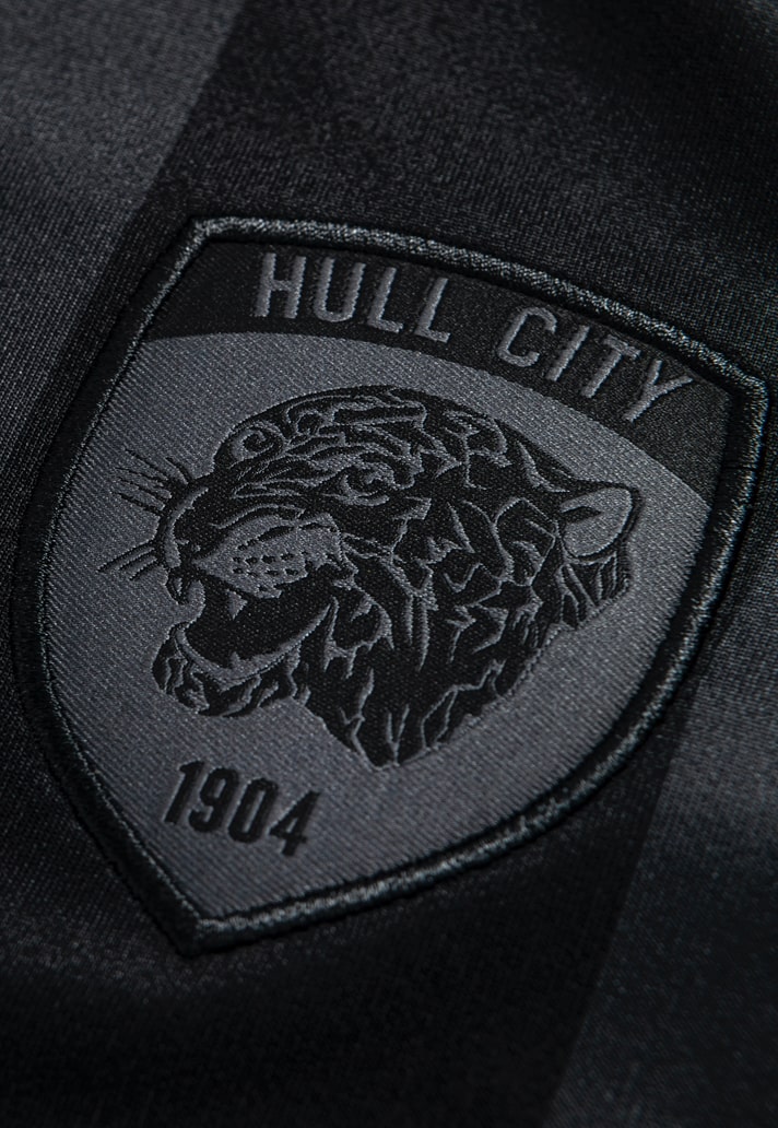 hull 2-min.jpg