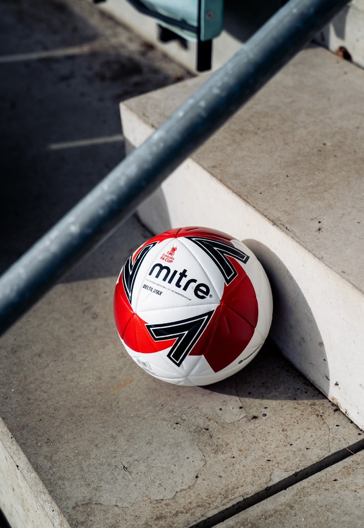 fa cup ball 3-min.jpg