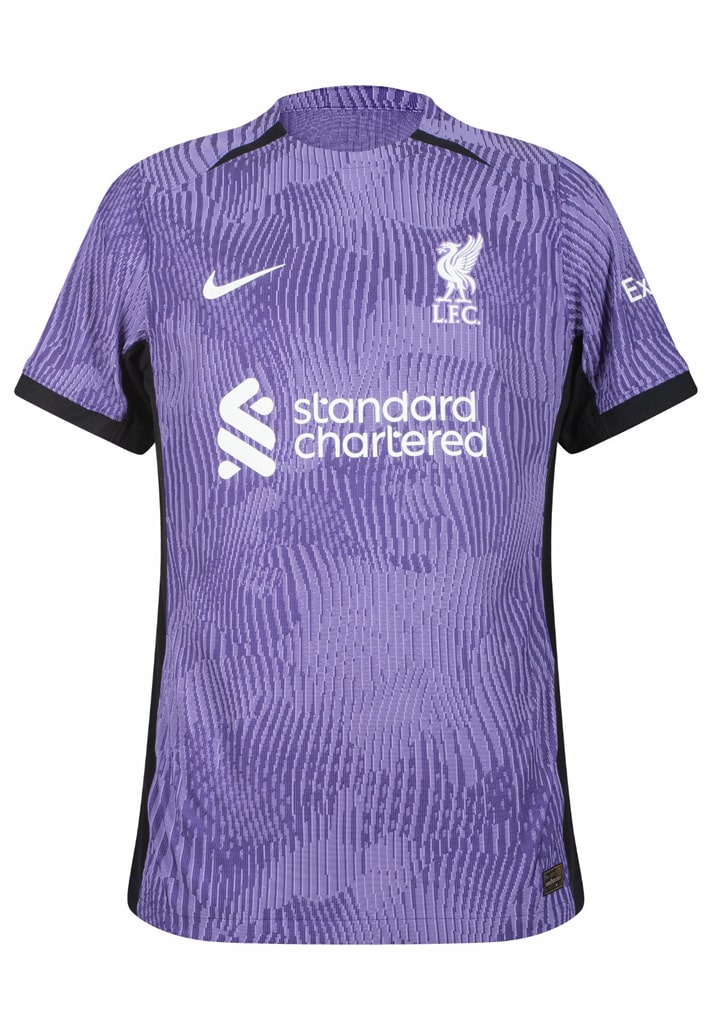 ucl kit debuts 15-min.jpg