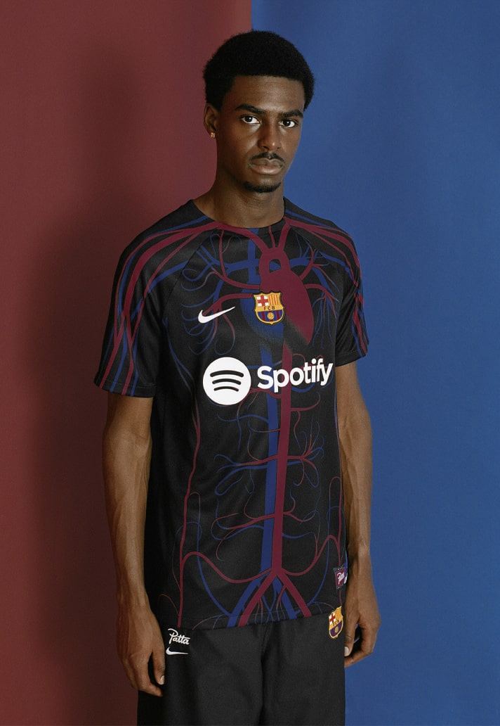 barca x patta 4-min.jpg