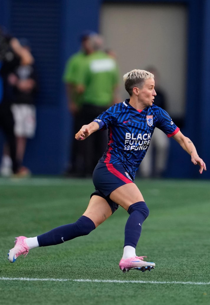 rapinoe 4-min.jpg