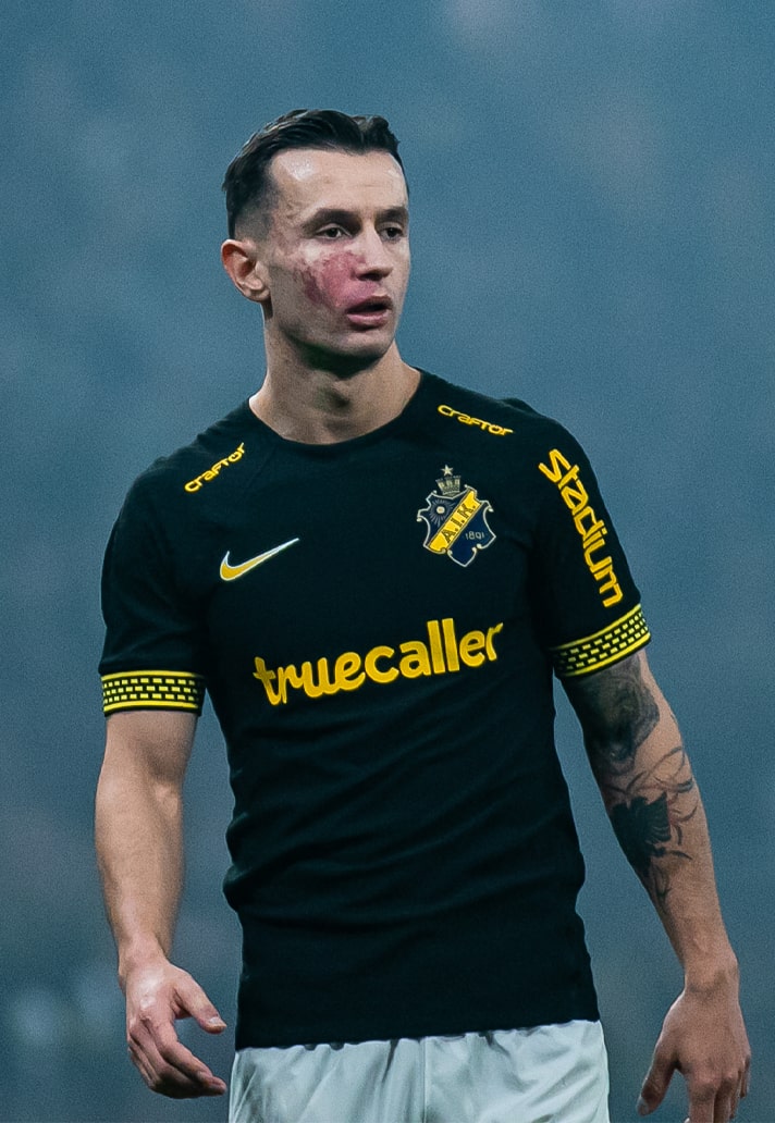 aik 8-min.jpg