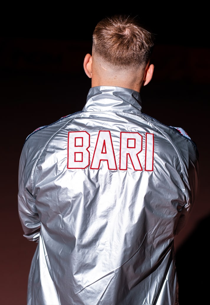 bari 16-min.jpg