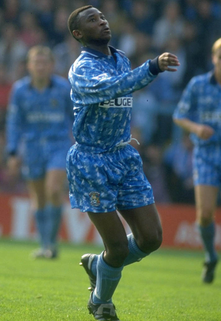 premier-league-1992-kits-coventry.jpg