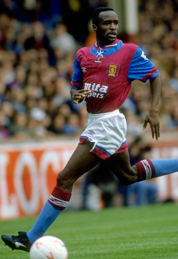 premier-league-1992-kits-villa.jpg