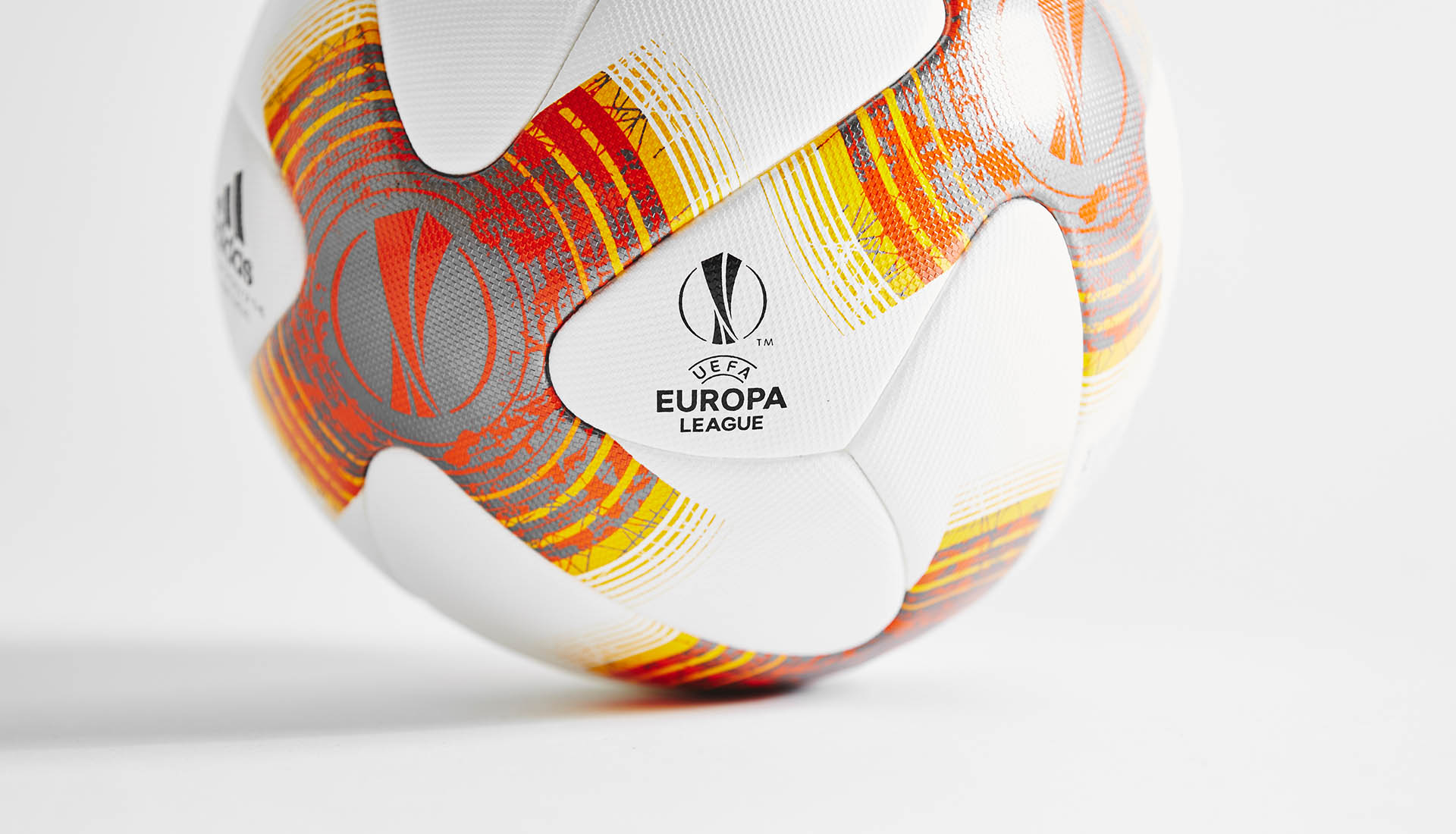 Europa League ball 17 18 adidas soccerbible_0004_europa league ball 17_18 2.jpg