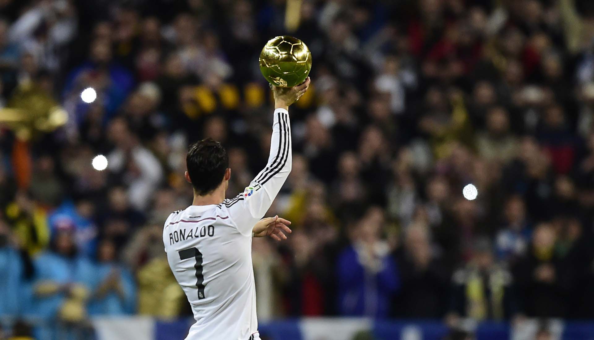 cr7-ballon-dor-auction-2-min.jpg