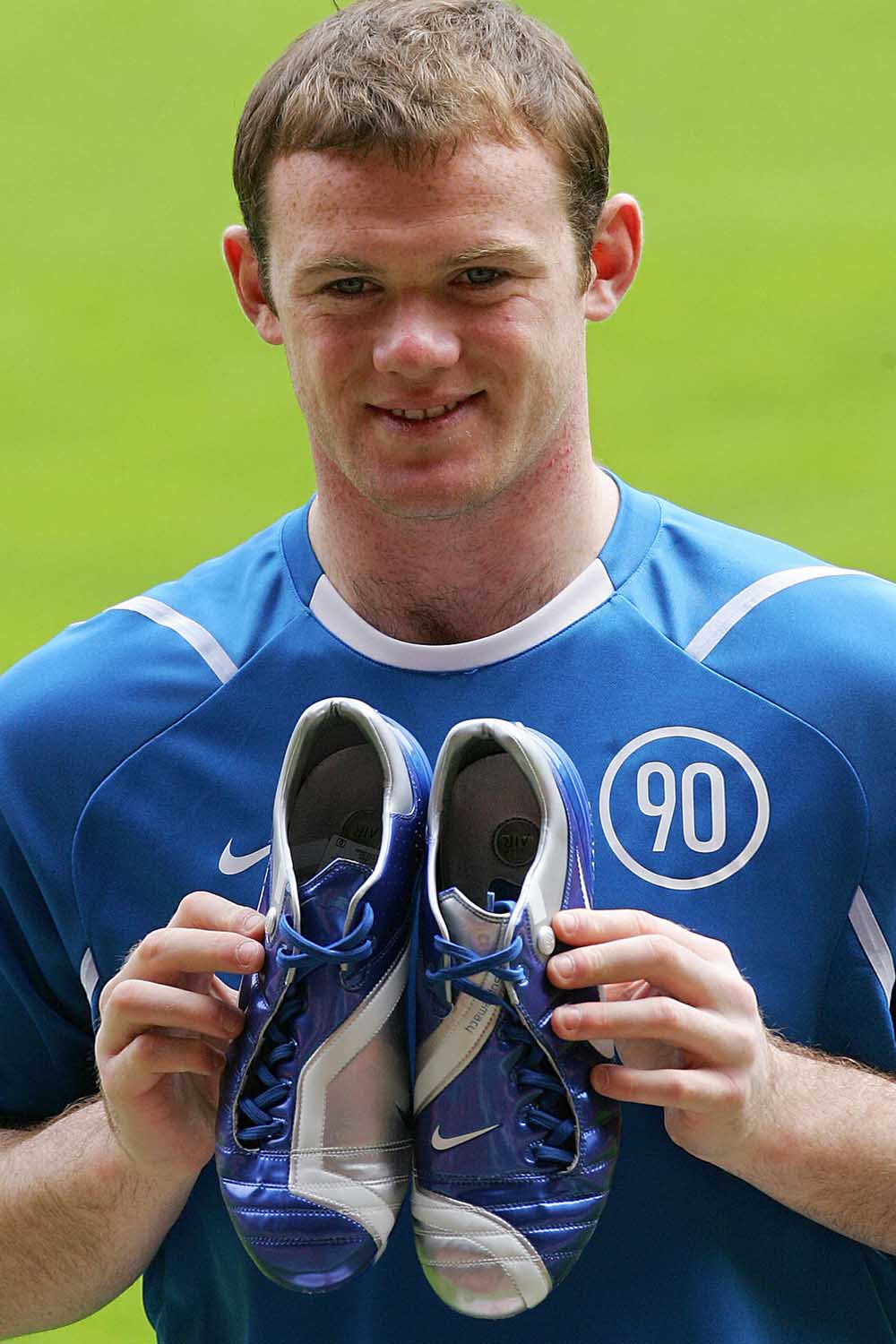 39-wayne-rooney-football-boot-timeline-min.jpg