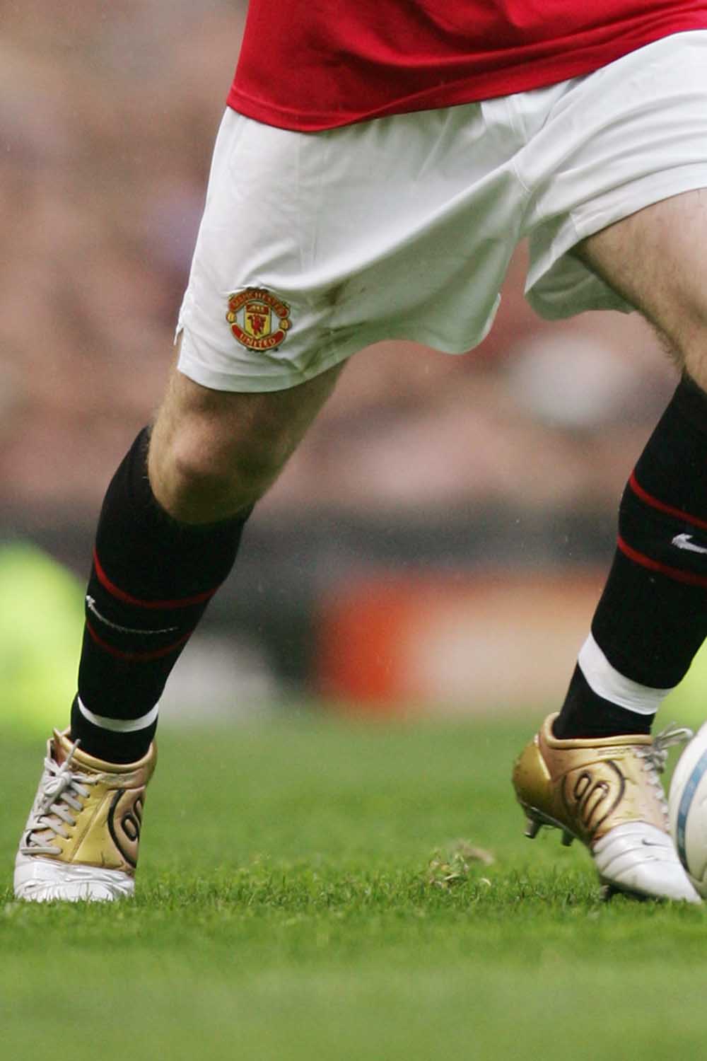 42-wayne-rooney-football-boot-timeline-min.jpg