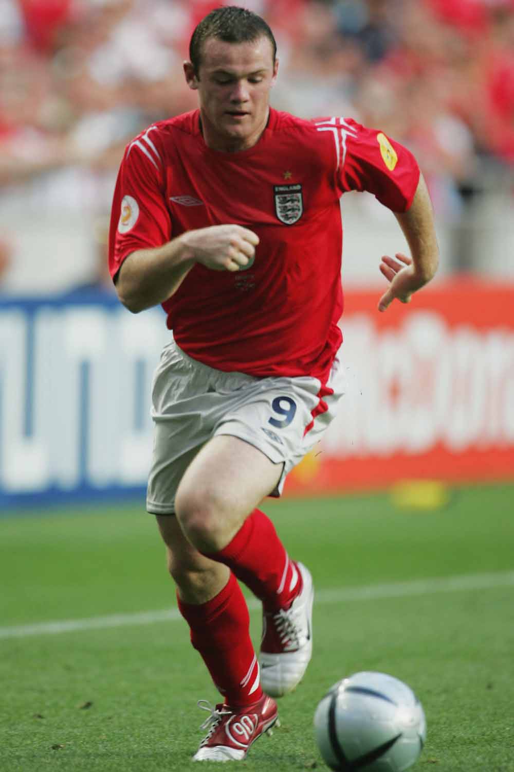 43-wayne-rooney-football-boot-timeline-min.jpg