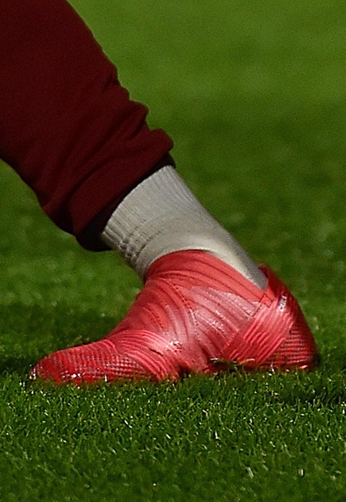 3-moreno-liverpool-adidas-nemeziz-col-blooded.jpg