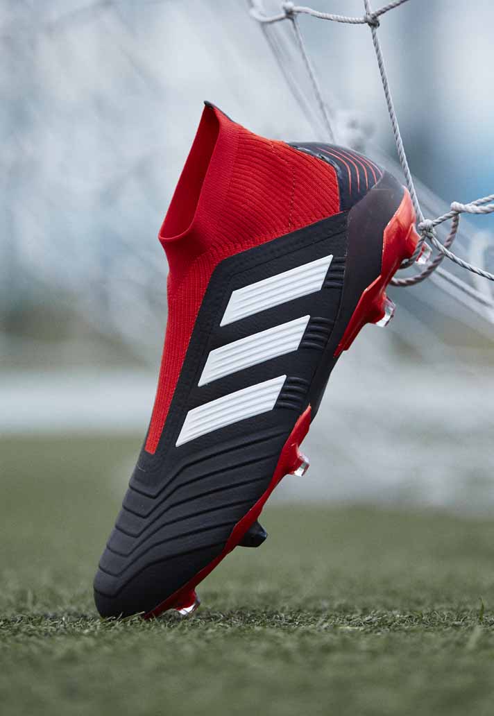 6-adidas-predator-18-team-mode.jpg