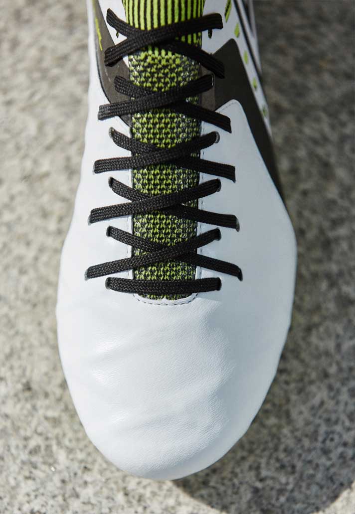 7-umbro-medusae-ii-white-lime.jpg