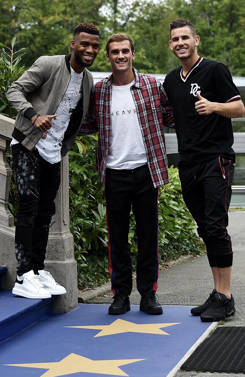 french players clairefontaine_0001_GettyImages-1026435564.jpg