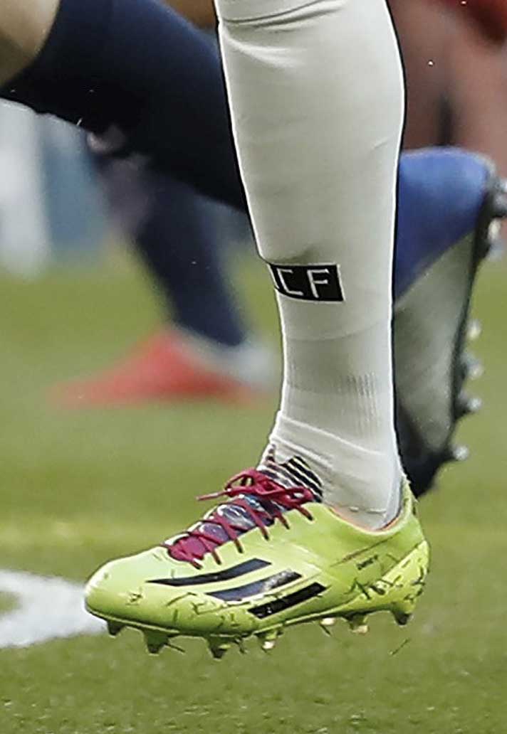 benzema2-boot-spotting-05-11-18-min.jpg