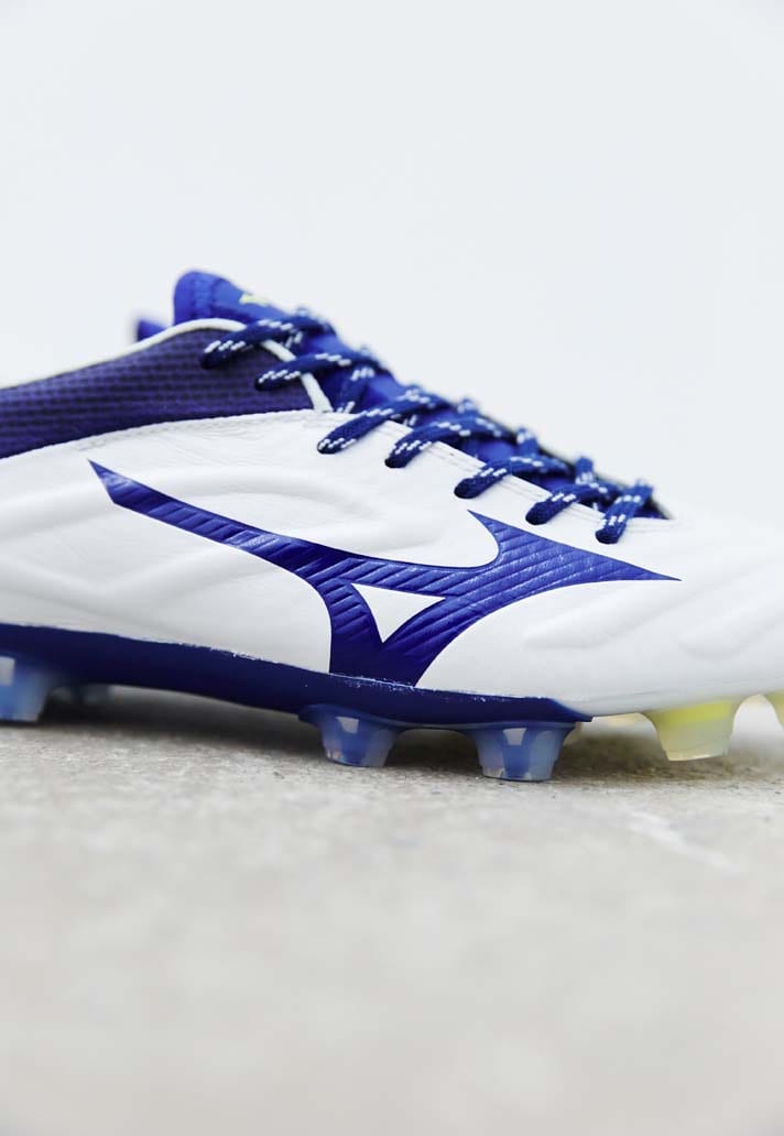 8-mizuno-wave-white-blue-pack-min.jpg