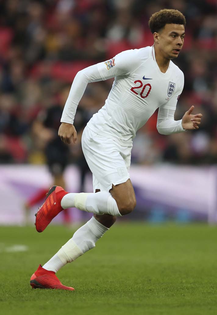 dele-boot-spotting-19-11-18-min.jpg