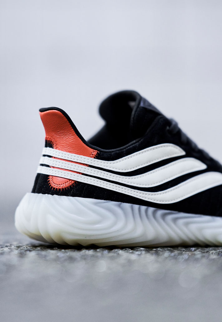 5-adidas-sobakov-blk-red-white.jpg