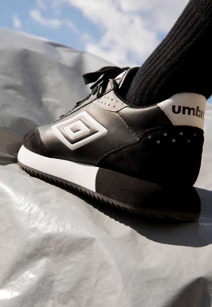 Umbro 16-min.jpg