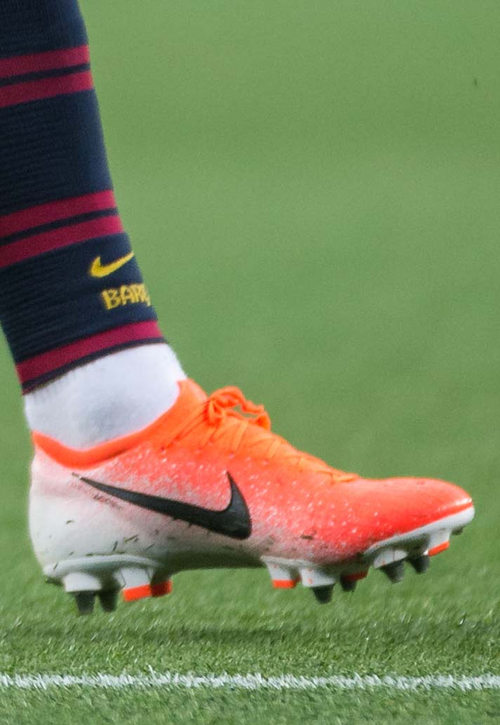 coutinho2-boot-spotting-06-05-19.jpg